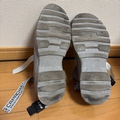 ハイカット靴
　 の画像