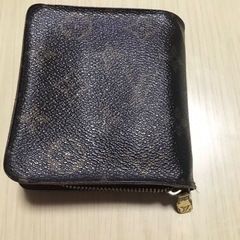 本日限定・二つ折り財布の画像