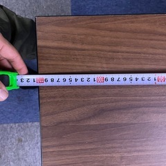 机、作業台の画像