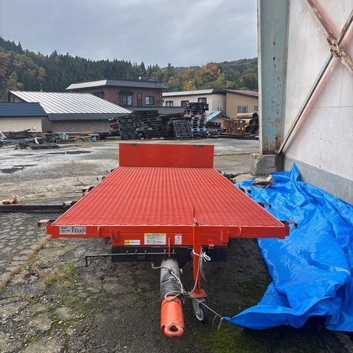 タカダトレーラー