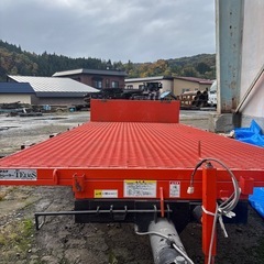 タカダトレーラーの画像