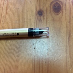 アイシャドウシャンパンゴールド未使用の画像