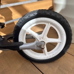 ストライダー　キッズ　シルバーの画像