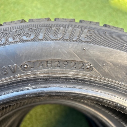 スタッドレス　155/65R14  ブリヂストン　IP2
