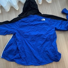 ノースフェイス　ウィンドブレーカーの画像