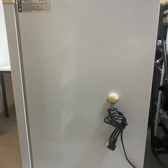 2012製 冷凍庫 100リットルの画像