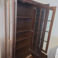 重厚感ある本棚！の画像