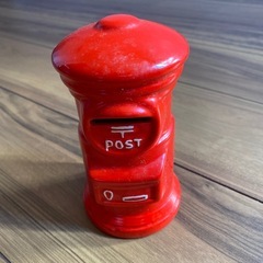 郵便ポストの画像