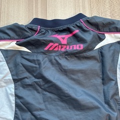 ミズノ　スポーツウェアの画像
