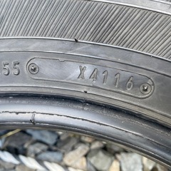 溝あり❗️195/80R15 スタットレスタイヤ の画像
