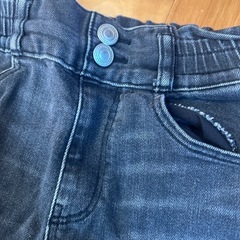 キッズ　ブラックデニムパンツ　120120の画像