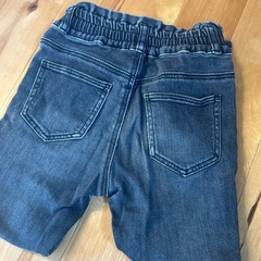 キッズ　ブラックデニムパンツ　120120の画像