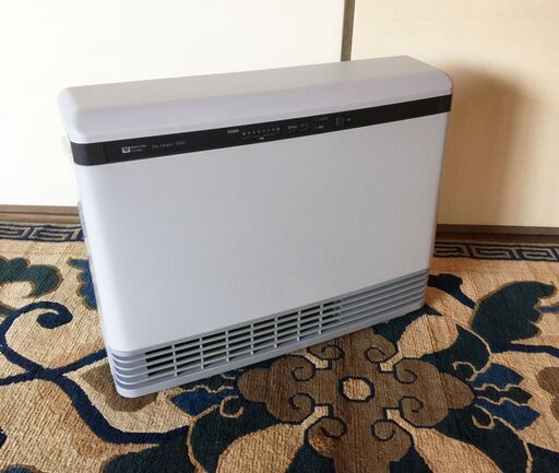 【極美品】ガスファンヒーター 都市ガス13A 木造13畳 コンクリート20畳の大容量タイプ ガス管5m付き