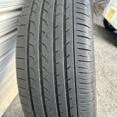 195/65/15 ヨコハマ中古タイヤ2本。溝7分山位　製造2018年の画像