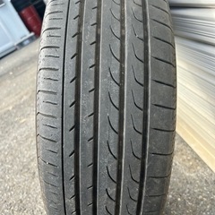 195/65/15 ヨコハマ中古タイヤ2本。溝7分山位　製造2018年の画像