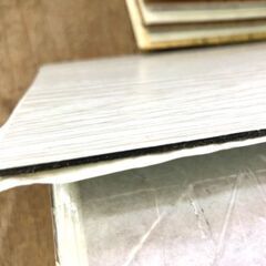 メーカー記載無し◆フローリング貼るだけ シールタイプ DIY  フロアタイル ナチュラルホワイトの画像