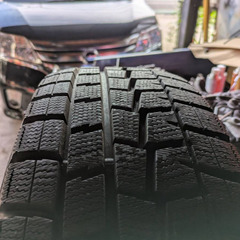 4本程度良いですホンダ純正アルミホイール 17×6J OFF55 5H 114.3 冬タイヤ10分山近いですの画像