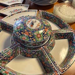 【あげます】食器　まとめて差し上げますの画像
