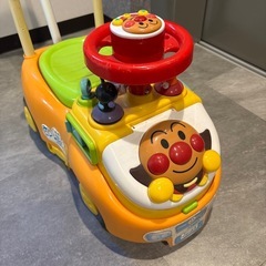 アンパンマン　欲張りビジーカーの画像