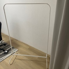 物干しラックの画像