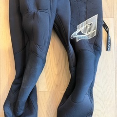 O’NEILL（オニール）SUPER FREAK フルスーツ 春秋モデル（165cm男性ジャストサイズ）の画像