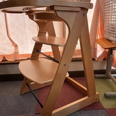 決まりました    
子ども用  椅子  の画像