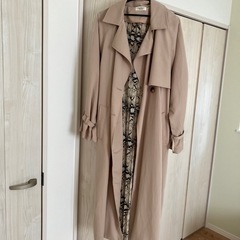 美品　レディース　秋用ロングコートの画像