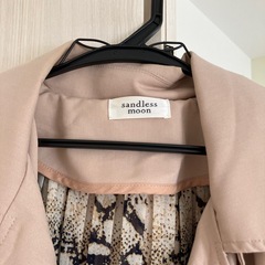 美品　レディース　秋用ロングコートの画像