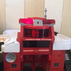 トミカ　消防署　ファイアーステーション　の画像