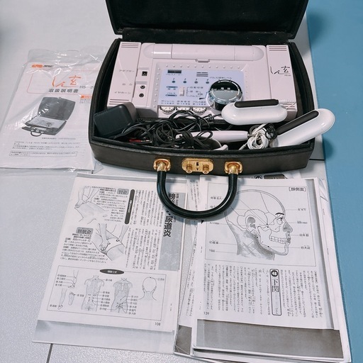 動作品 しん玄 HS-20 自動 電子療法 鍼 ツボ 検知 低周波 パルス 治療 マッサージ 筋肉痛 神経痛 インパート 専用ケース入 稼働 札幌 ξ ◇USED 美品 良品 しん玄 HS-20 日本電子工業 自動 電子鍼 パルス