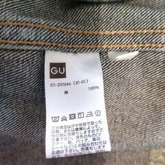 ジーユー デニムジャケットの画像