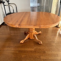 ダイニングテーブル　椅子4脚付きの画像