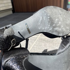 結婚式 ストラップパンプス ヒールの画像