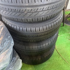 タイヤの画像