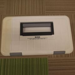 （豊中市・伊丹市 市民限定）クーラーボックス（豊中市伊丹市クリーンランド・リユース品）管理番号251102の画像