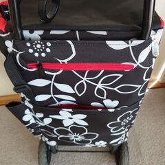 買い物カートたっぷり容量保冷機能の画像