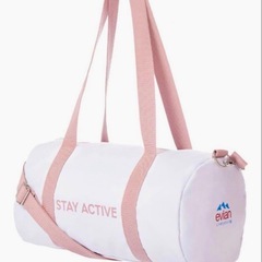 【新品未使用】 evian スポーツバッグホワイト・ピンク ヨガ...