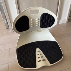 長時間座り対策 骨盤サポートチェアの画像