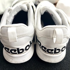 
リーボック　メンズシューズ　27㎝　の画像