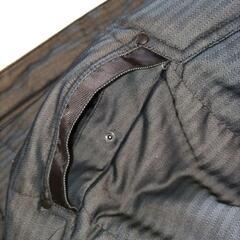 ワークマン　グレー ストライプ柄 ベストの画像