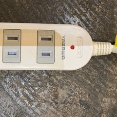 YAZAWA 2m 6口テーブルタップ  の画像