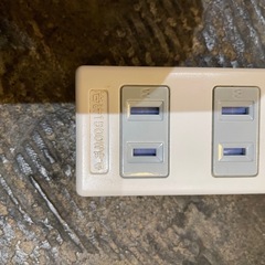 YAZAWA 2m 6口テーブルタップ  の画像