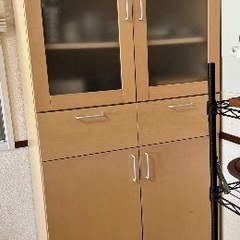 MUJI 食器棚の画像