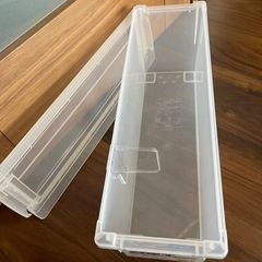 文庫本の収納ボックス プラスチック製の画像