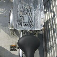 E632★限定特価★ ブリヂストン　中古　三輪　自転車　シルバー　３段変速　アルミ 【F18R16インチ】の画像