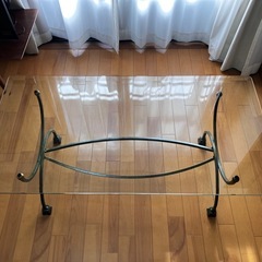 ヴィンテージ　ガラス　テーブルの画像