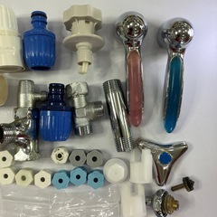 水道、水栓部品いろいろの画像