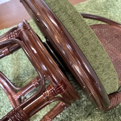 【リユース☆エコちょっぷ】東京ラタン　回転椅子の画像