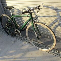 E635★　18800円★整備済み スポーツ中古自転車 グリーン　48ｃｍ【軽量アルミクロスバイク】の画像