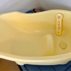 ベビーバス　体温計付きの画像
